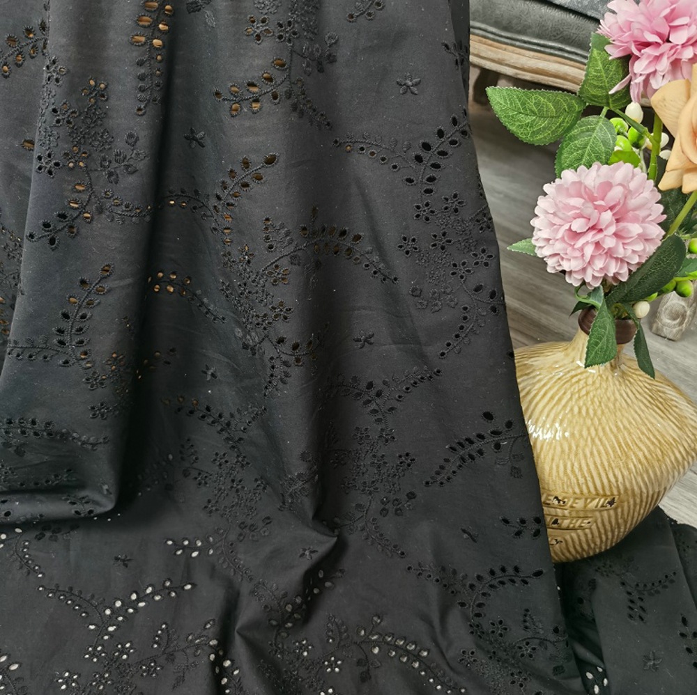Tessuto di pizzo floreale rica - Sewing Eyelet Fabric recensione e prezzo