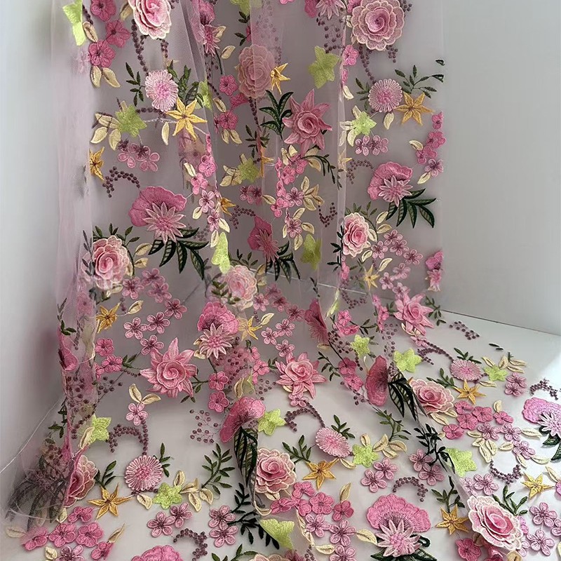 Tessuto in Tulle Ricamato Flor - Sewing In Textile recensione e prezzo
