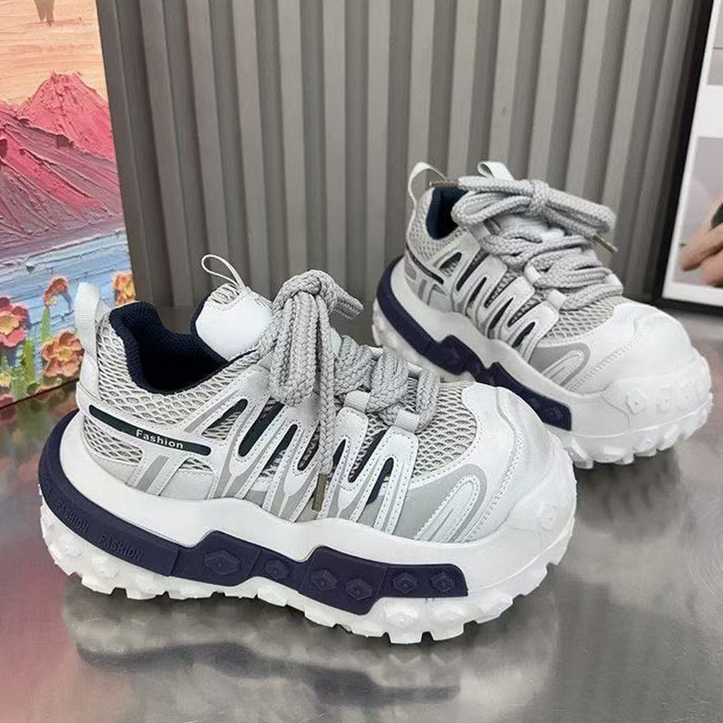 Sneakers Chunky di Alta Qualit - Sewing Latex recensione e prezzo