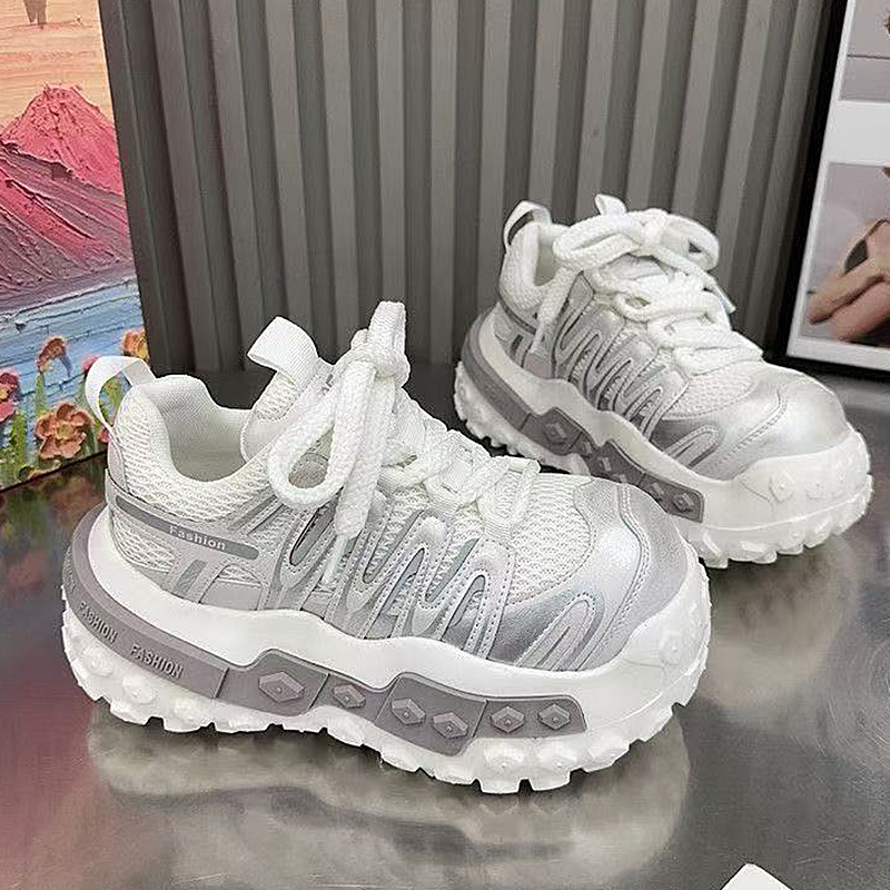 Sneakers Chunky di Alta Qualit - Sewing Latex recensione e prezzo